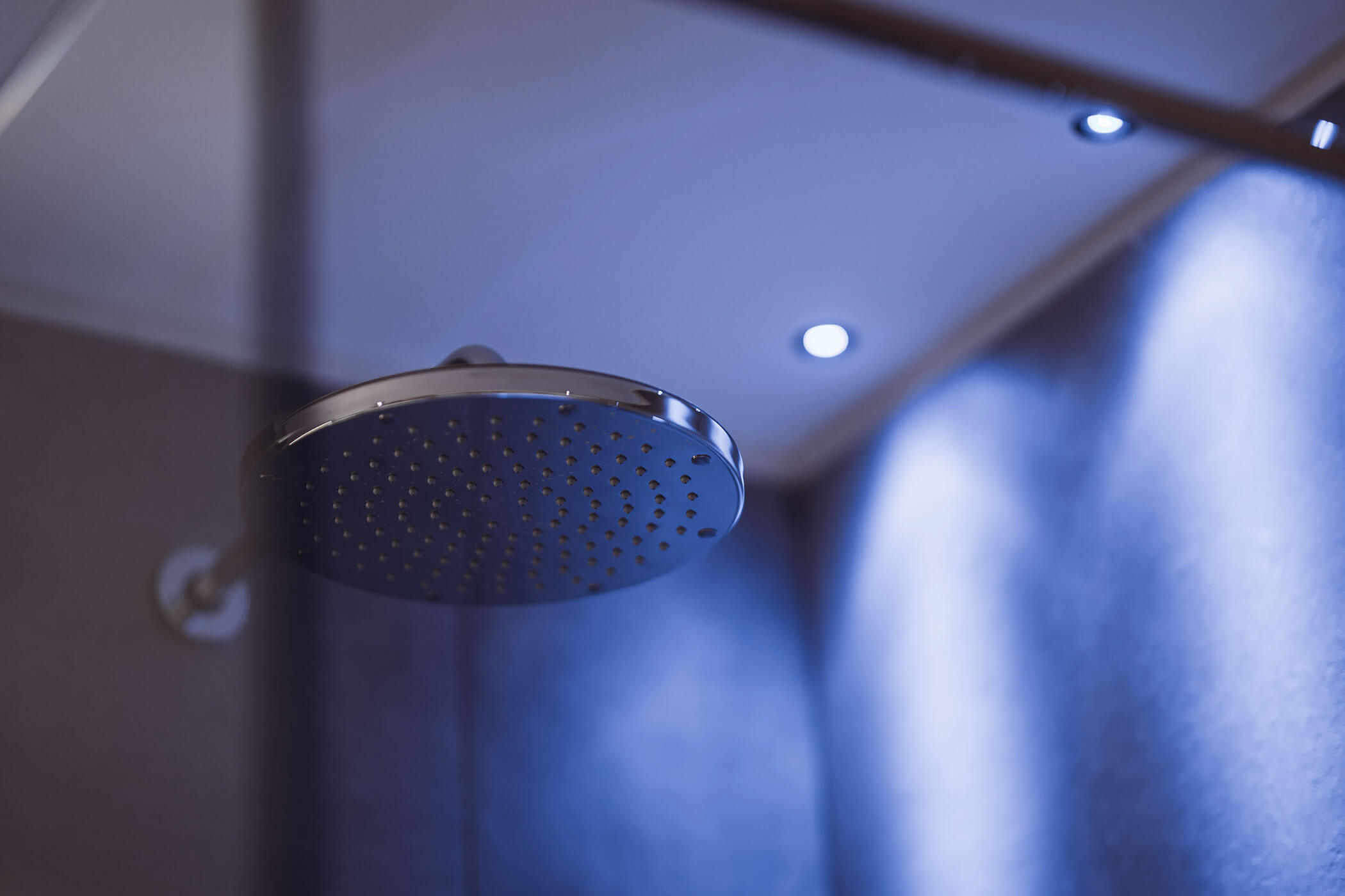 Shower - apartment Montis